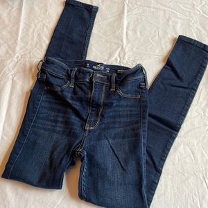 Like New Hollister Jeans 24W 26L